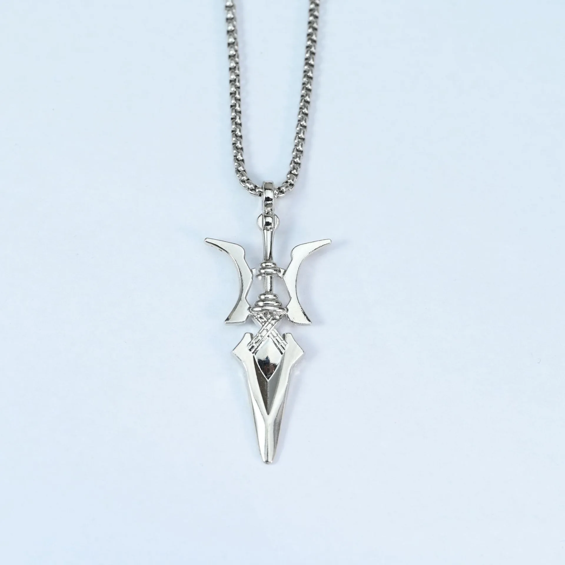 アニメデスノートコスプレネックレスミサ天音ハルバードペンダントネックレス女性のためのチョーカー鎖骨チェーンハロウィンジュエリーギフト