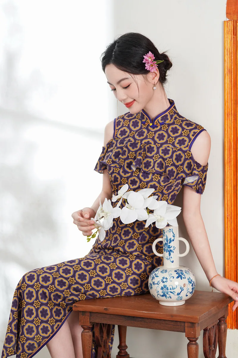 

Sleeveless Long Cheongsam Improved Young Women's Chinese Style Summer Ruffles Applique Dress Qipao