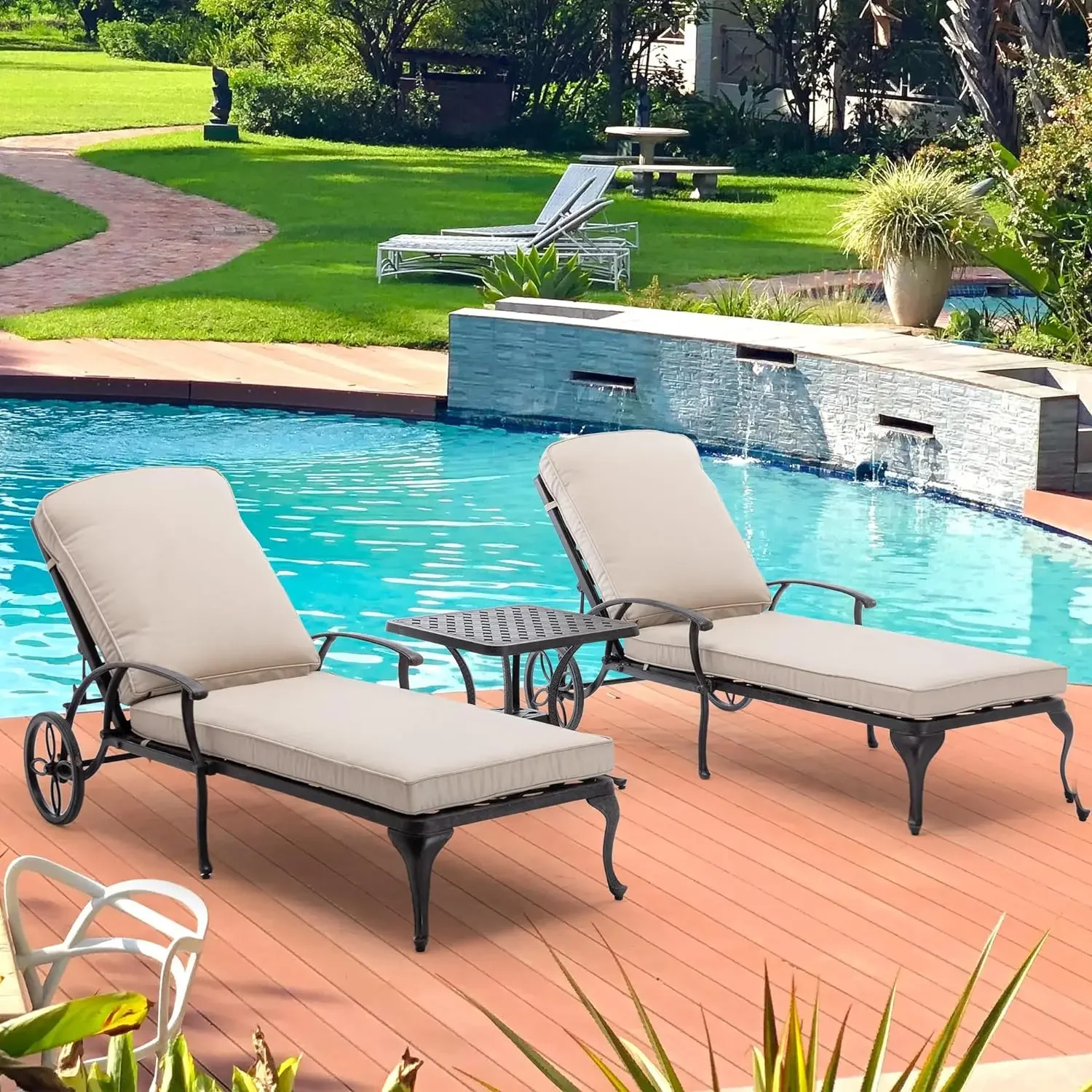 

Chaise Chair Outdoor,Pool Lounge Chairs with Cushion Cast Aluminum Waterproof Lounger with Wheels and Adjustable Reclining