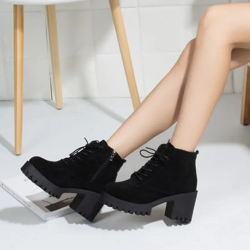 2024 New Women's Shoes Ankle Women's Boots Fashion Front Lace-up Modern Boots Women Hot Sale Round Toe Side Zipper Heels Women