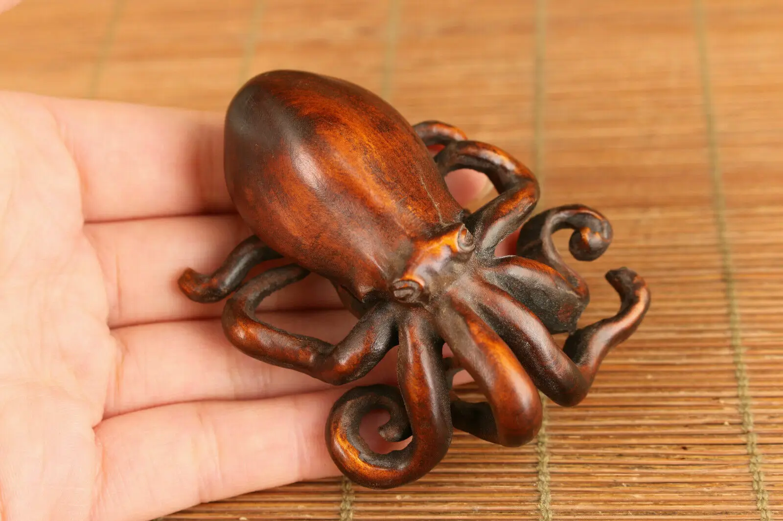 

Japanese boxwood hand carved octopus fish Figure statue netsuke collectable gift