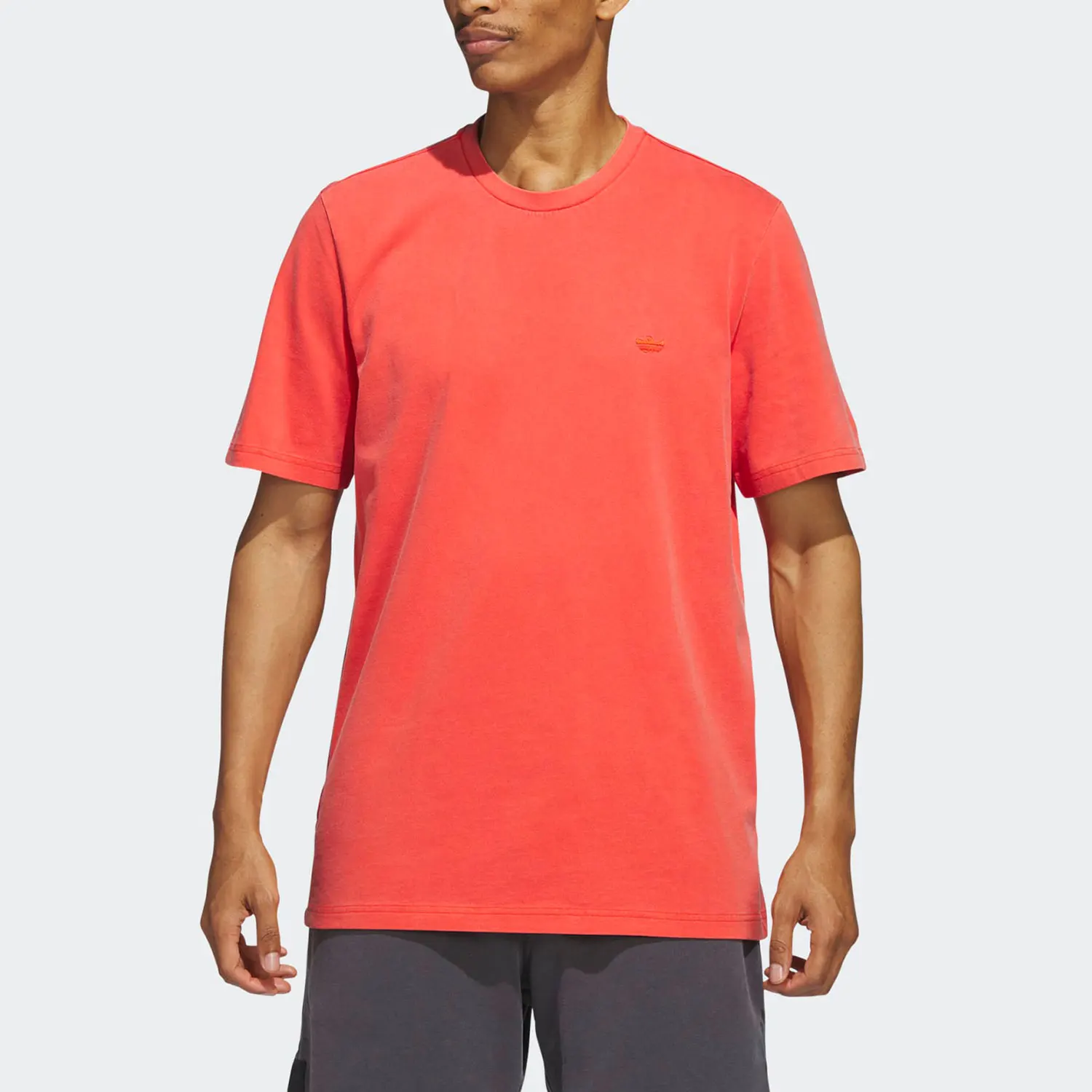 

Adidas Originals Men's Summer Round Neck Short Sleeve T-Shirt HS3025