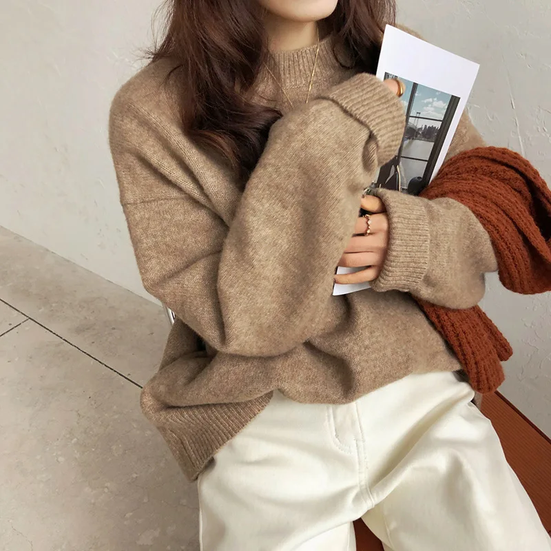 

2025 New Retro Lazy Style Solid Color Pullover Round Neck Sweater for Women Autumn Winter Fashion Loose Long Sleeves Sweater