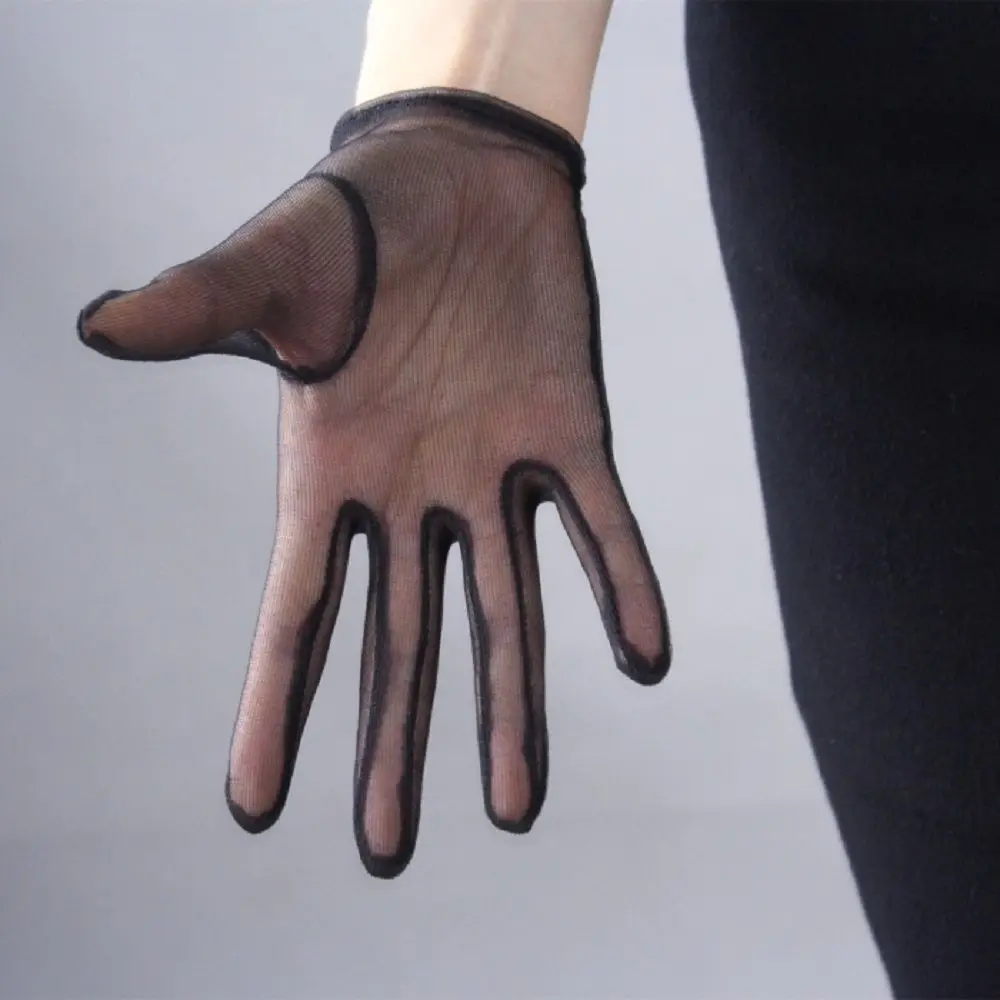 قفازات نسائية عصرية رفيعة للغاية من الحرير الصناعي لحفلات الزفاف شفافة قفازات قصيرة قفازات أوبرا شبكية