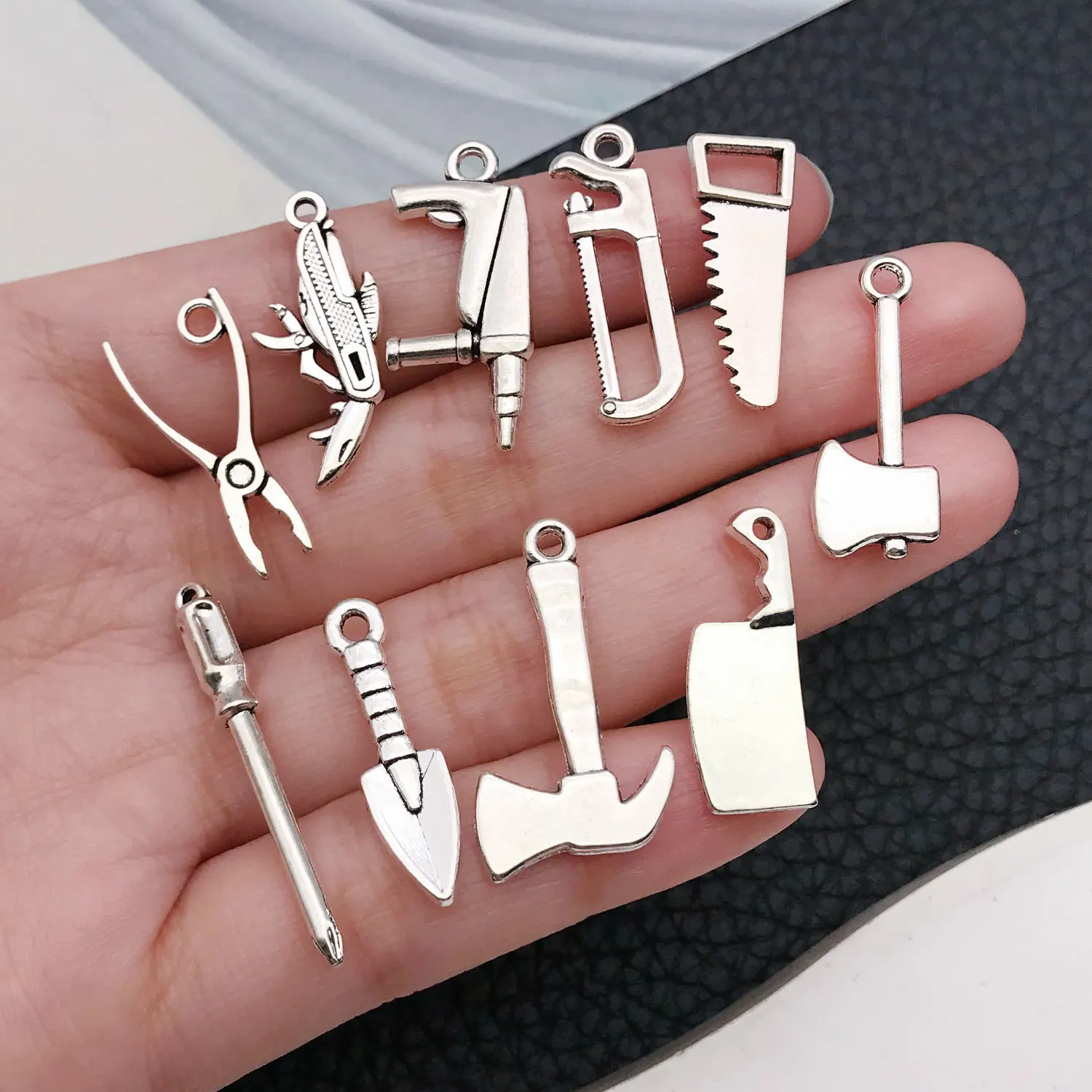 Mix 20 Stuks/Antiek Zilver Tool Serie Mode Sieraden Maken Diy Terug Naar School Halloween Thanksgiving Mode Accessoires