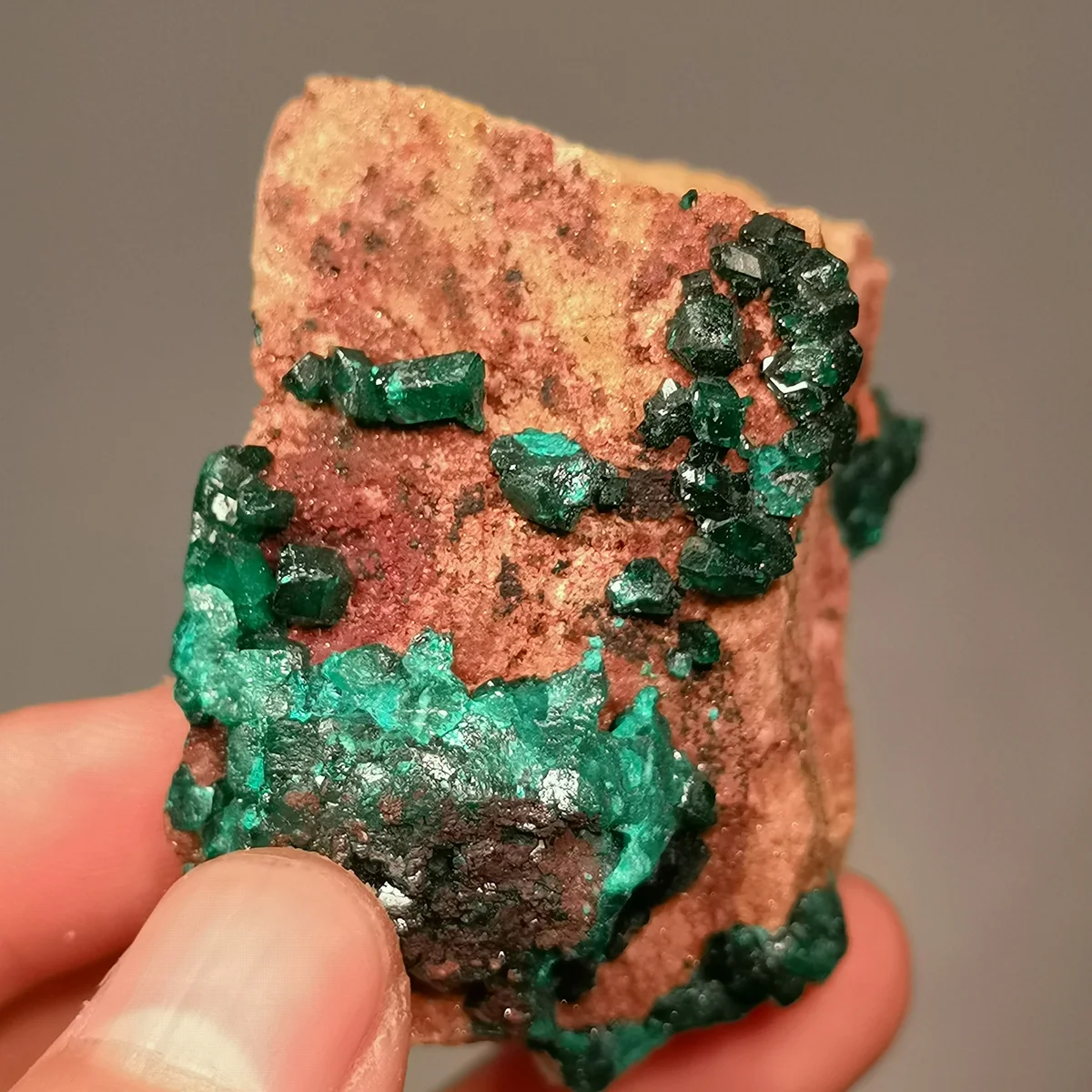 C5-1B 100% Natural Congo Dioptase Raw Stone Mineral Specimen Healing Crystal Gem Collection