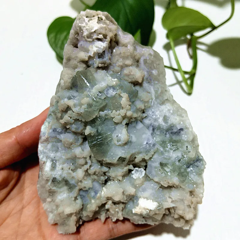 Natural Stones Pale Green Fluorite Crystals Mineral Samples Witchcraft Spiritual Healing Heart Chakra Room Decoration