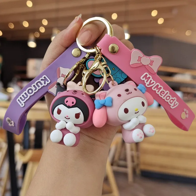 Sanrio Kuromi porte-clés PVC poupée porte-clés mignon dessin animé cannelle rouleau sac pendentif voiture sac à dos porte-clés accessoires