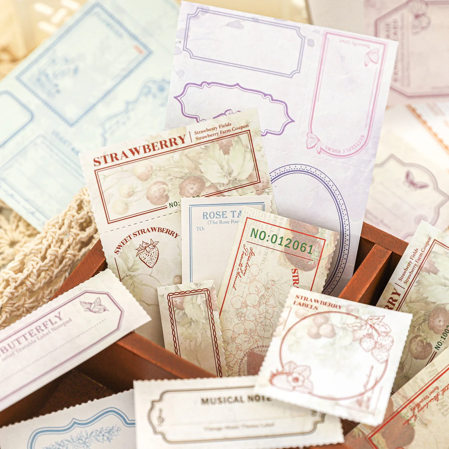 

30pcs/lot Memo Pads Material Paper Osborne Manor Junk Journal Scrapbooking paper Cards Background Decoration Paper stationery