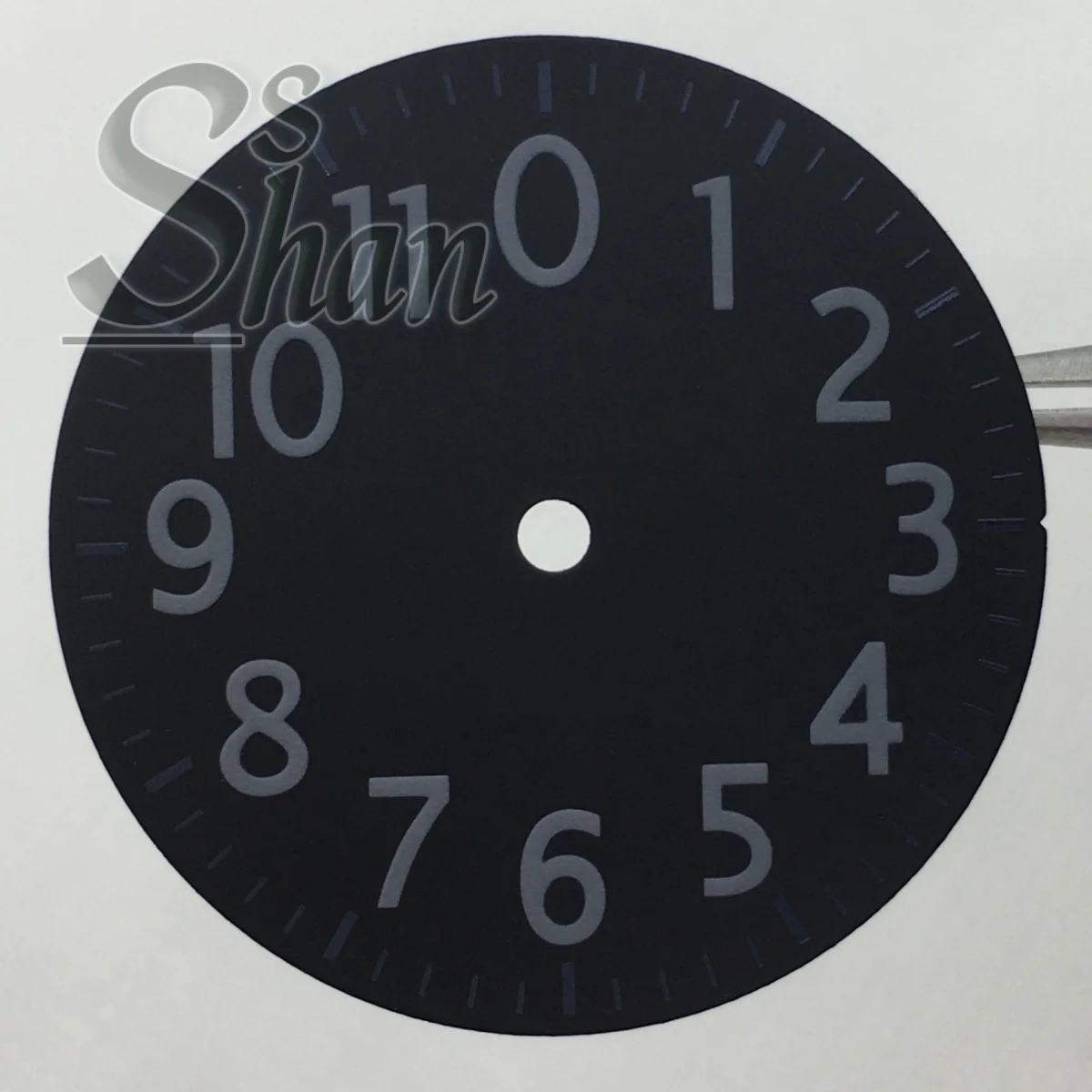 Le cadran à chiffres arabes de 29 mm est en noir blanc bleu vert Il convient au remplacement des mouvements NH35 NH36 ETA2824 ETA2836 PT5000