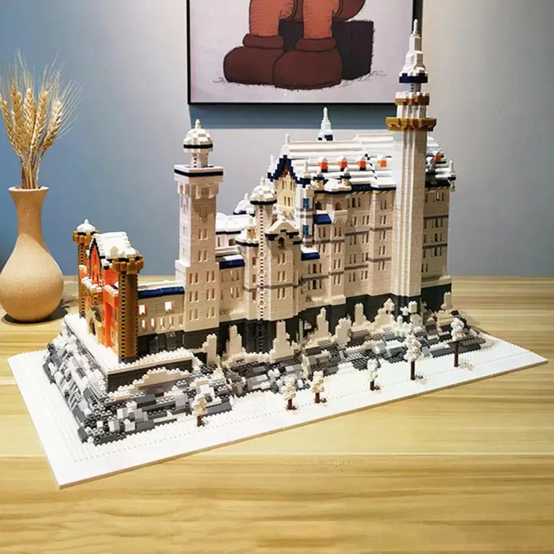 7828 World Architecture Winter Snow New Swan Stone Castle Palace Garden Model Mini Diamond Blocks Bricks Building Toy