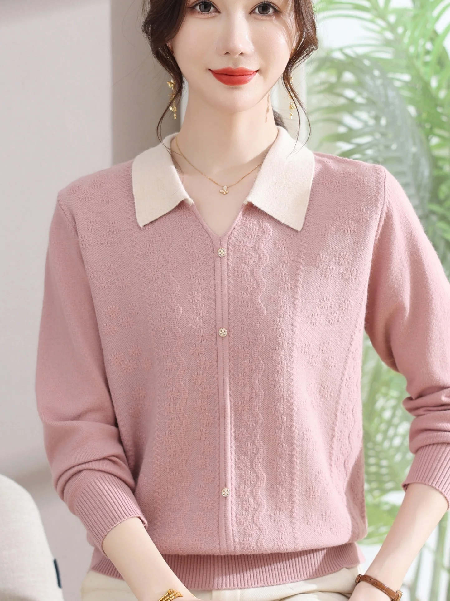 

Модный вязаный топ с вышивкой и тонким цветочным узором, женская осенняя одежда с отложным воротником, дышащая свободная посадка