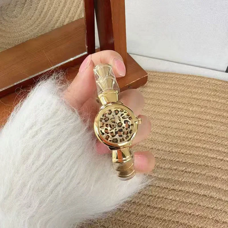 women-quartz-watch-vintage-sliver-gold-sliver-leopard-wave-orologio-reloj-mujer-girls-clock-ladies-stainless-steel-wristwatch