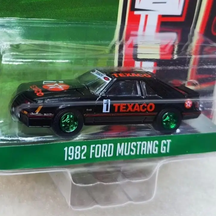 

GreenLight 1:64 1982 Ford Mustang GT, модель автомобиля из сплава, литой мини-автомобиль, детская игрушка в подарок