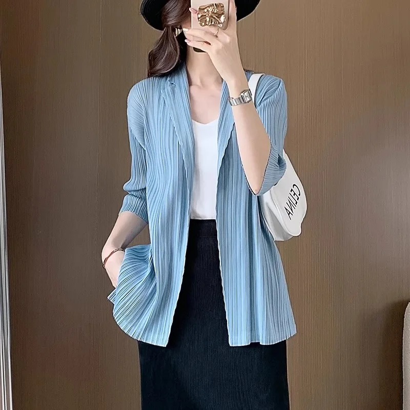 Miyake Pleated Top, Women's New Autumn Style High-end, Korean Version, Fashionable Half Sleeved Cardigan Casual Shirtcommuting