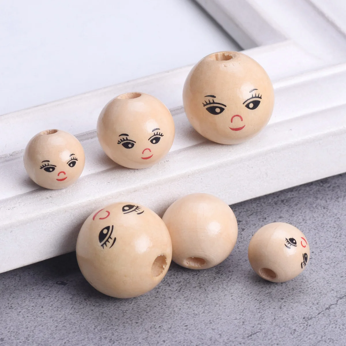 10pcs Round Girl Face Painting 14mm 18mm 22mm Natural Wood Loose Woodcraft Beads For Handcraft DIY Jewelry Making