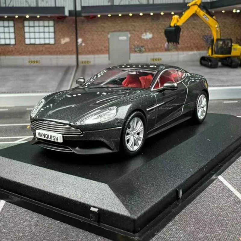 OXFORD Diecast 1:43 Scale Vanquish Alloy Classic Sports Car Model Finished Product Simulation Toy Collection Static Model