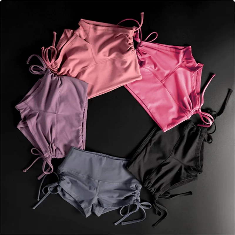 Women's Pleated Sports Fitness Shorts 2026 Quick-Drying Breathable Butt Lifting Three-Point Yoga Gym Hot Pants