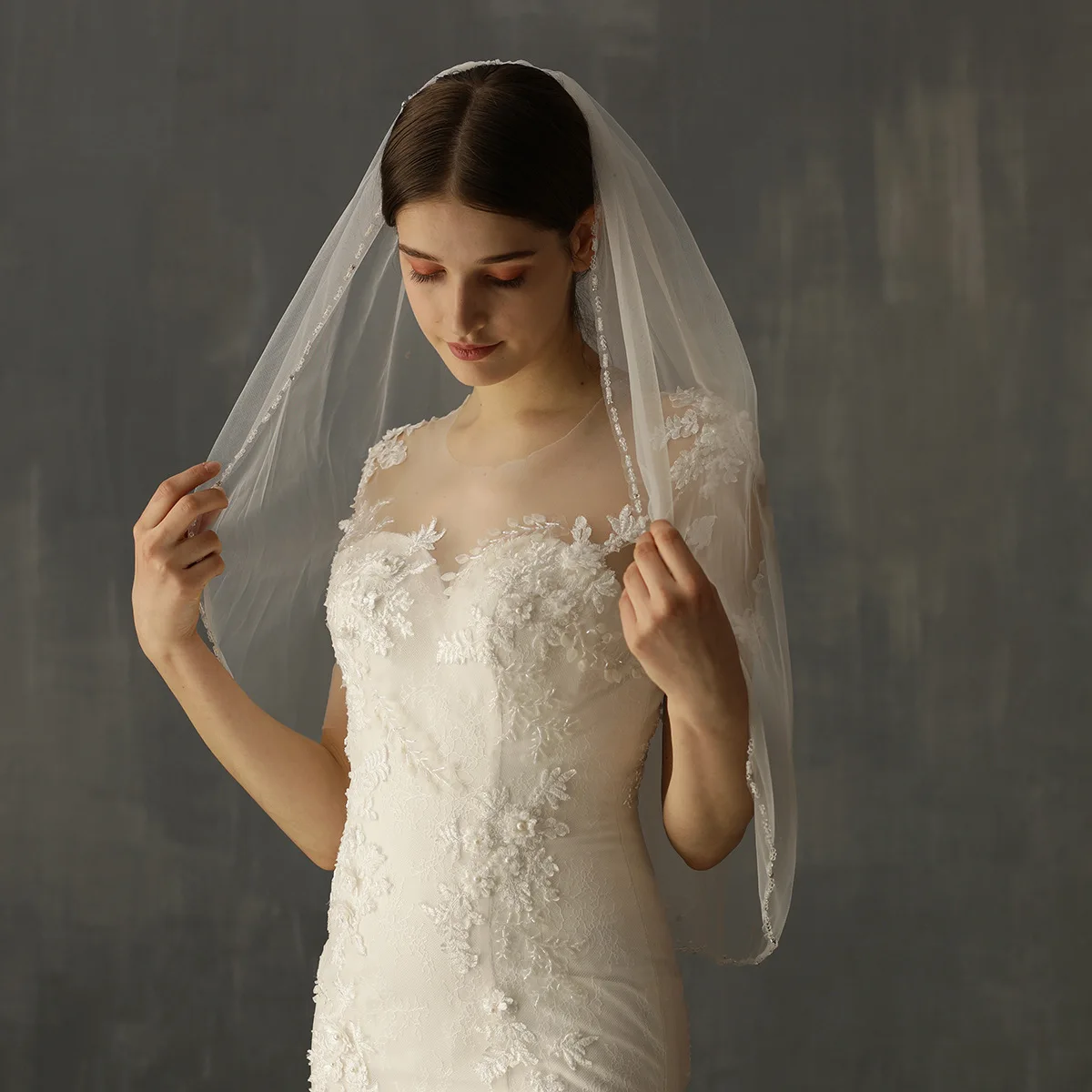 Eleganti veli da sposa in morbido Tulle per spose velo da sposa con bordo a spalla bianca con pettine per la festa di addio al nubilato mariage