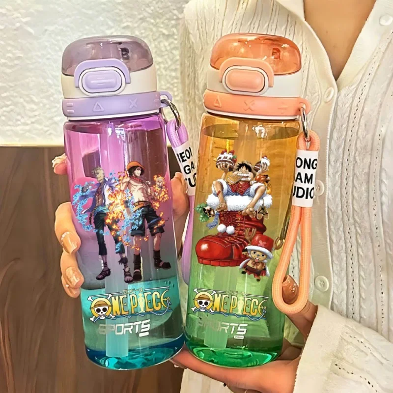 

750ML New Anime Peripheral One Piece Gradient Color Plastic Leak Proof Outdoor Portable Travel Sports Water Cup Gift for Friends