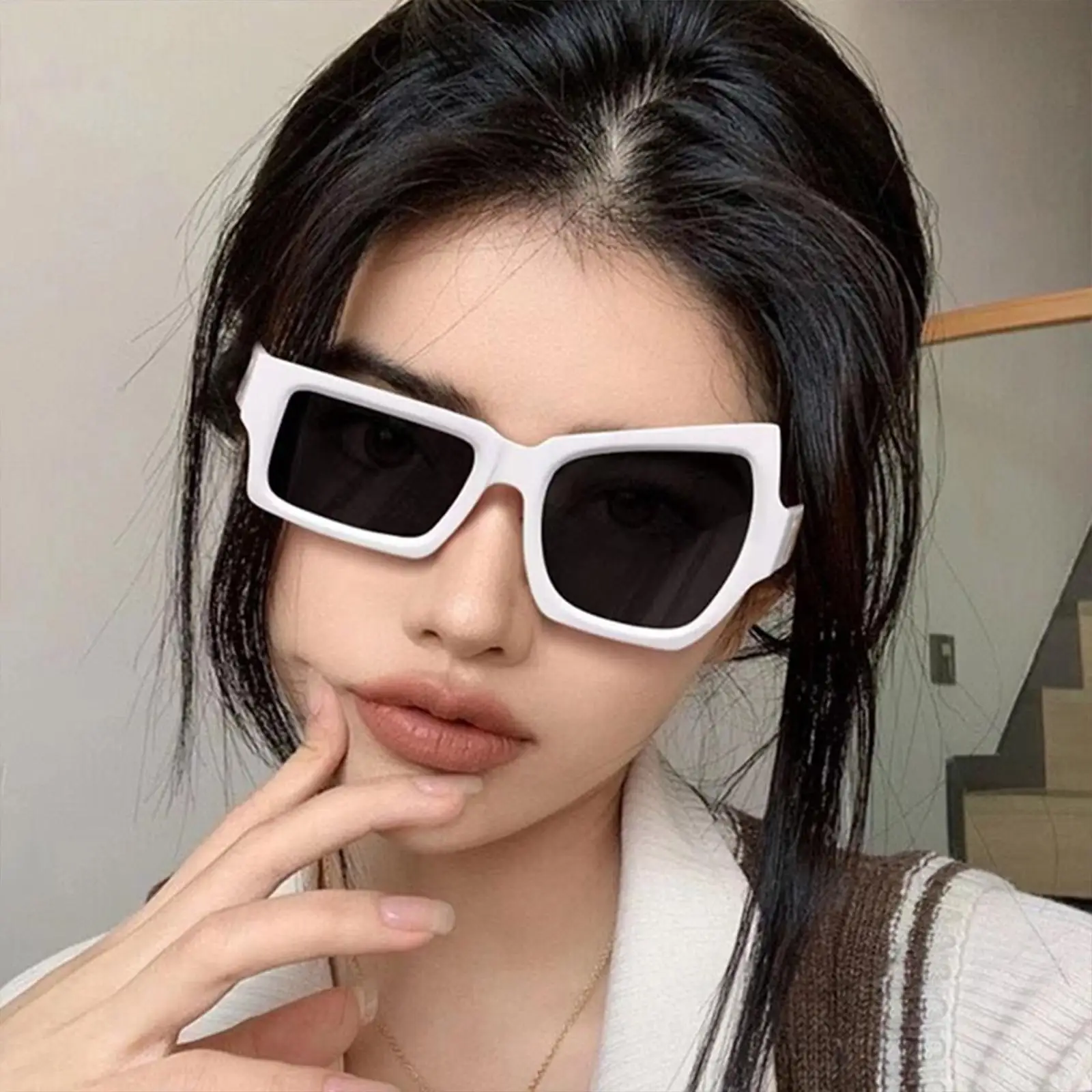 

Women Sunglasses Fashion Irregular Glasses Fashion UV Protection Sun Shade Glasses for Women Men Driving Hiking Beach Outdoor