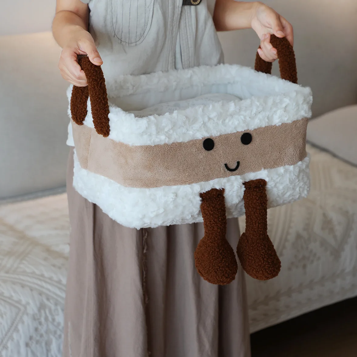 

Cute Cartoon Plush Cotton Rope Storage Basket, Customizable Desktop Snack Organizer for Home Living Room Bedroom Storage