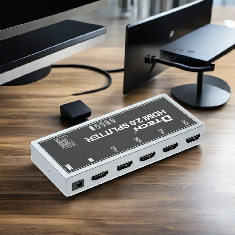 DTECH 4-Ports 18Gbps HDCP 2.2 Metal Shell HDMI 2.0 Splitter DC 5V Powered HDMI Splitter 1X4