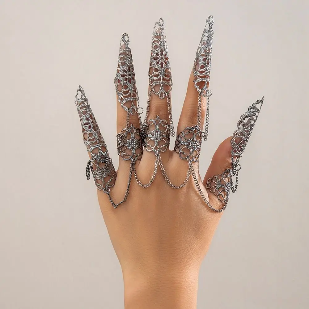 New Iron Gothic Finger Bracelet Punk Hand Jewelry Finger Wrist Chain Bracelets Personality Vintage Punk Nail Rings Women