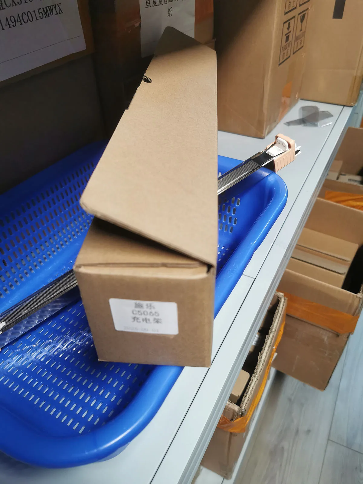 

1pcs. 013R00650 Compatible Charge Corona Unit Replacement for Xerox DC 240 250 242 252 DC240 550 560 570 C75 700 Digital Color