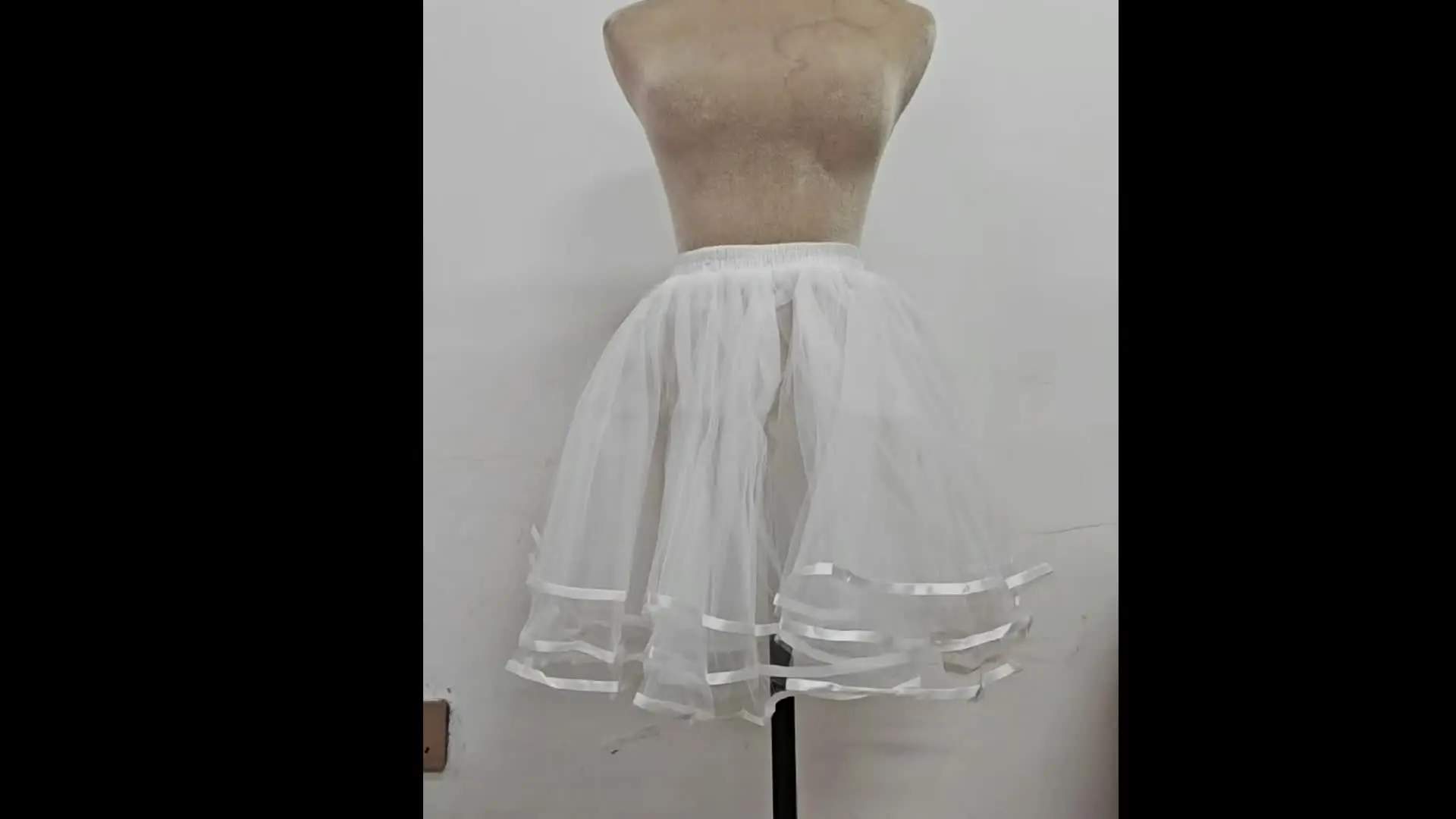 Woman Petticoat Tutu Underskirts Crinoline 50's 3 Layer Ribbon Gauze Tulle Skirt Vintage Wedding Bridal Slips Rockabilly Tutu