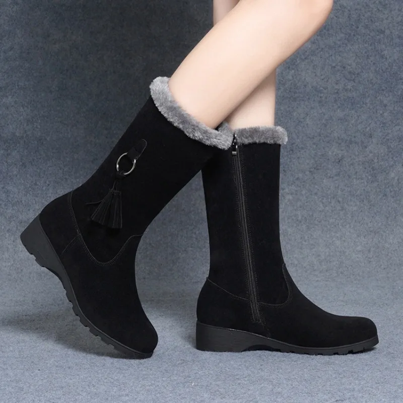 Snow Boots 2025 Winter Padded Shoes for Women Warm Soft Bottom Flat Bottom Cotton Shoes Anti-slip Mid Calf Booties for Women