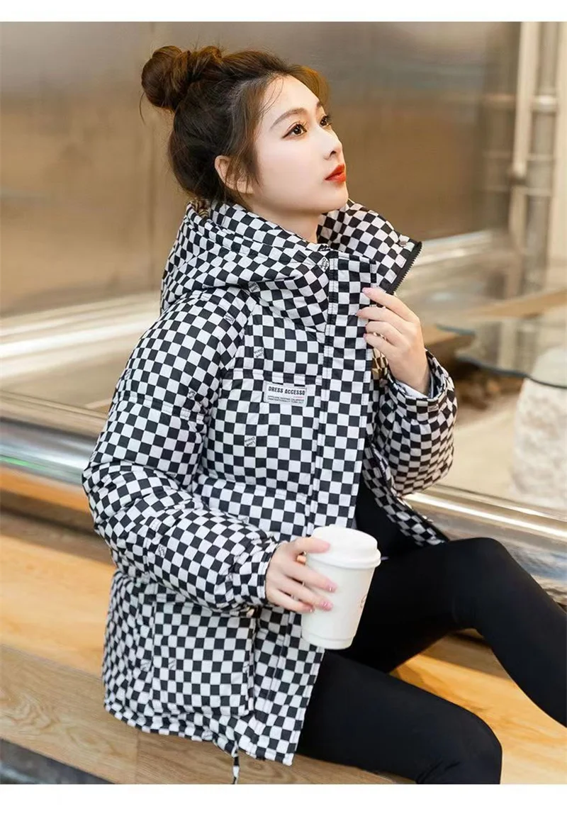 2024 Winter New Checkerboard Hooded Short Cotton-Padded Jacket Houndstooth Korean Fashion Padded Cotton-Padded Women\'s Coat.