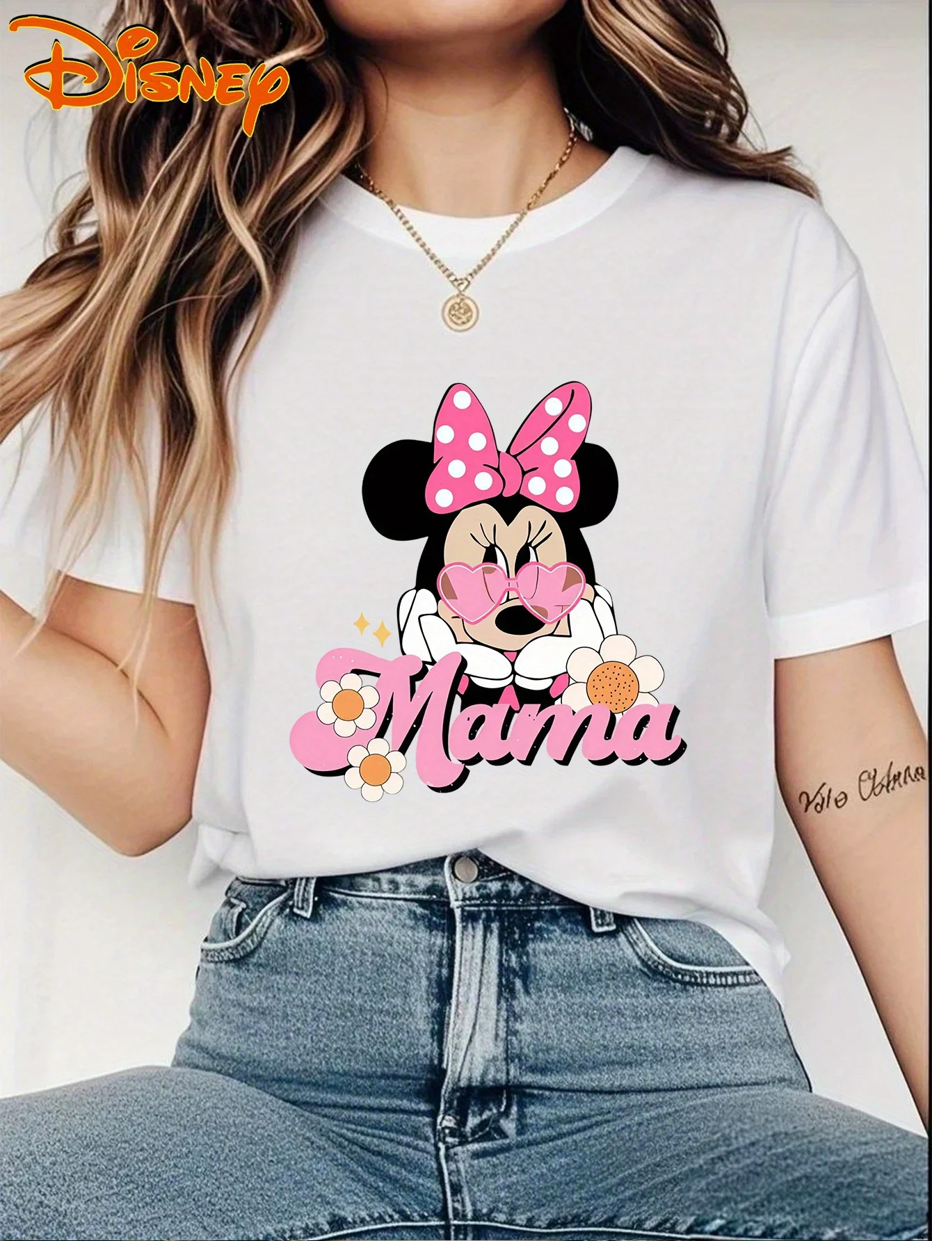 

2025 Disney Pattern Printed Women's Casual Comfortable Unique Smiling Face Black Round Neck Short Sleeve T-shirt