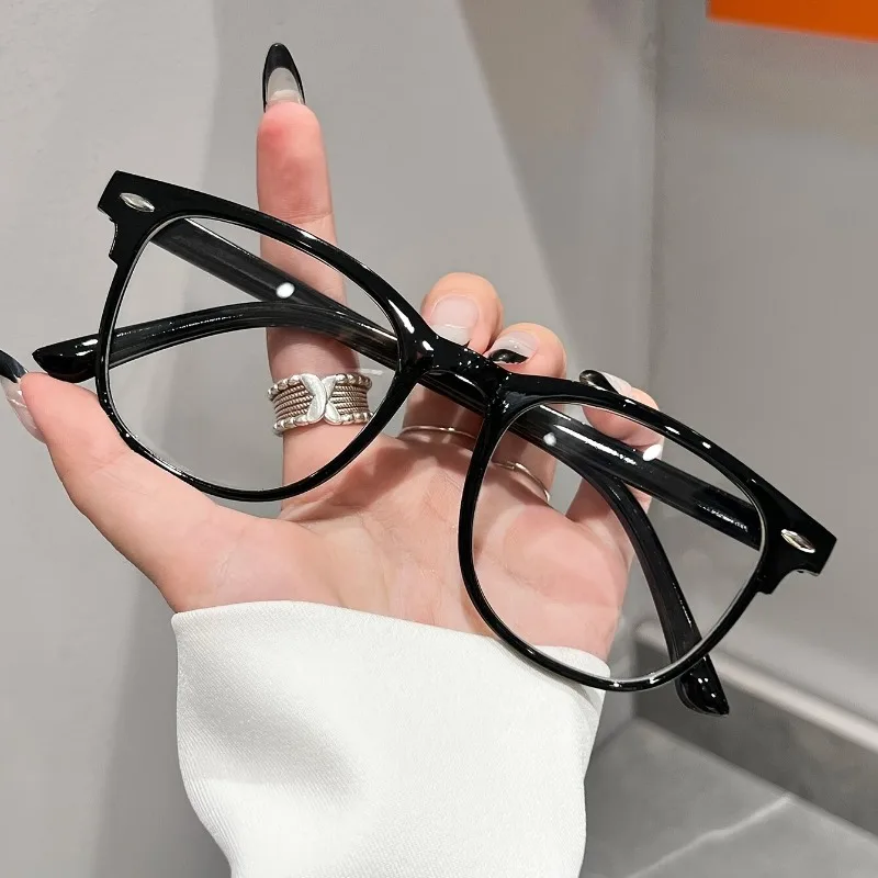 1 Stück Damen-Brille im quadratischen Campus-Stil, modische Anti-Blaulicht-Brille, geeignet für das tägliche Büro und