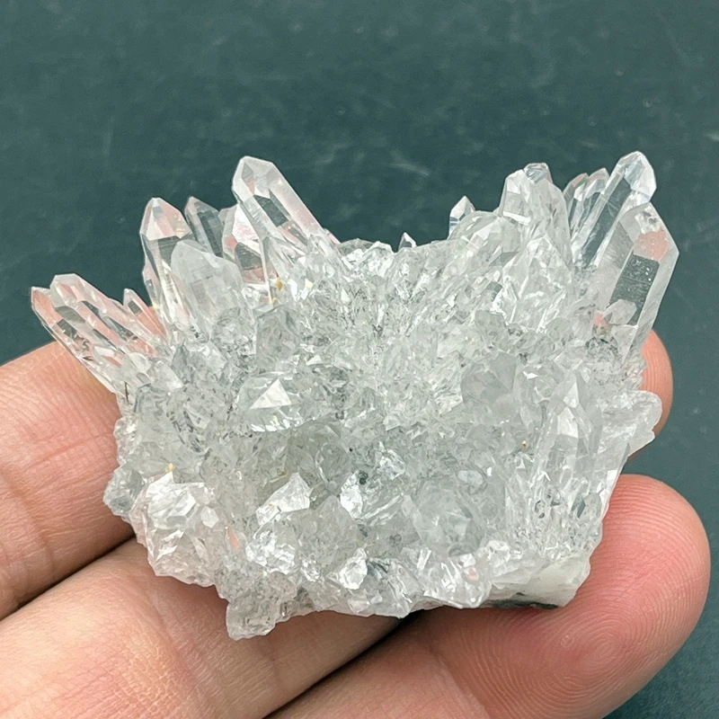 

Natural Limria Water White Crystal Cluster Meditation Energy Healing Stone Home Decoration Mineral Specimen from Colombia