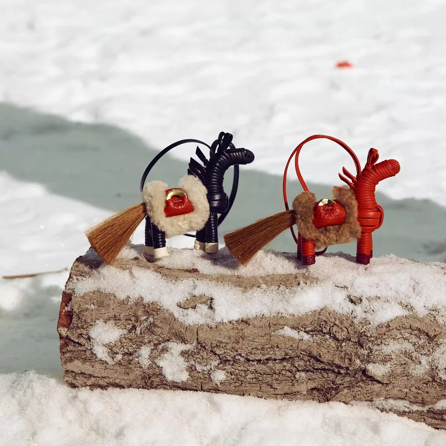 breloque-de-sac-en-cuir-fait-main-motif-poney-pendentif-du-festival-de-l'annee-du-cheval-2026-accessoire-mignon-pour-cadeau-du-nouvel-an