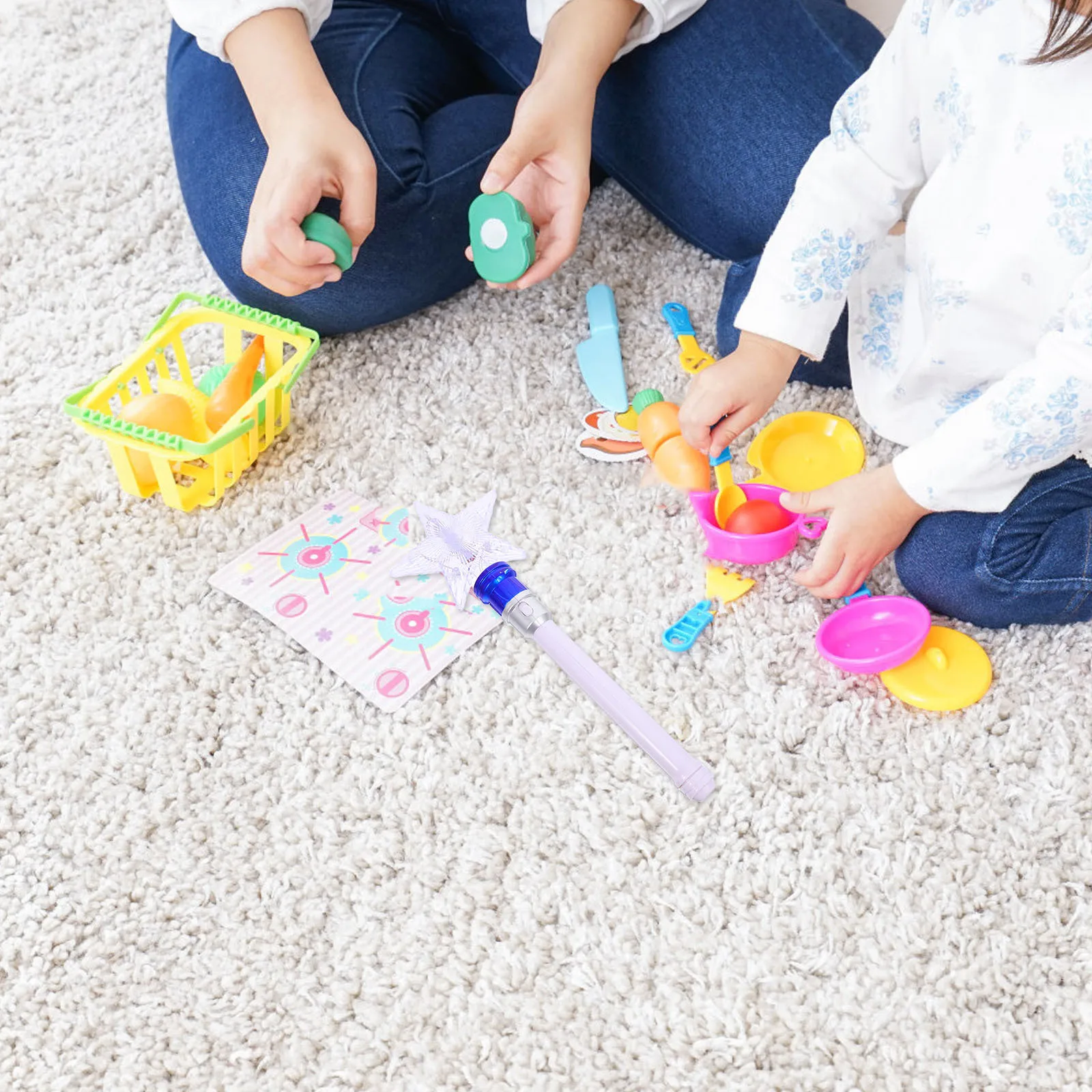 

Light Up Spinning Wand for Fans Glowing Rotating Star Design Portable Festival Wand Perfect for Concert Celebrations Holiday