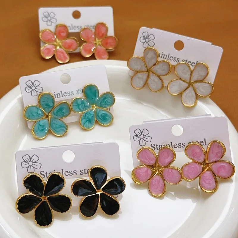 Pendientes Retro de resina esmaltada de acero inoxidable de color dorado con forma de pétalo de flor de ciruelo para mujer y niña, regalos de joyería que no se decoloran