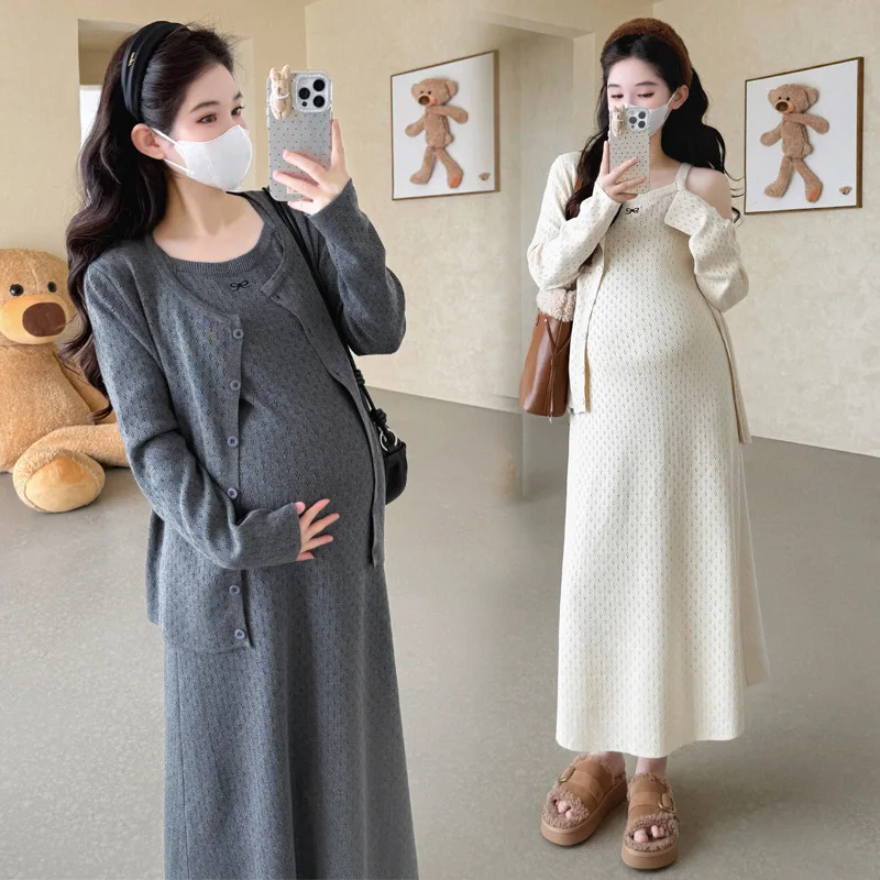 2025 Set gravidanza in stile coreano Autunno Cardigan in maglia con fiocco in pizzo Abito senza maniche Abito a due pezzi Elegante abbigliamento premaman chic