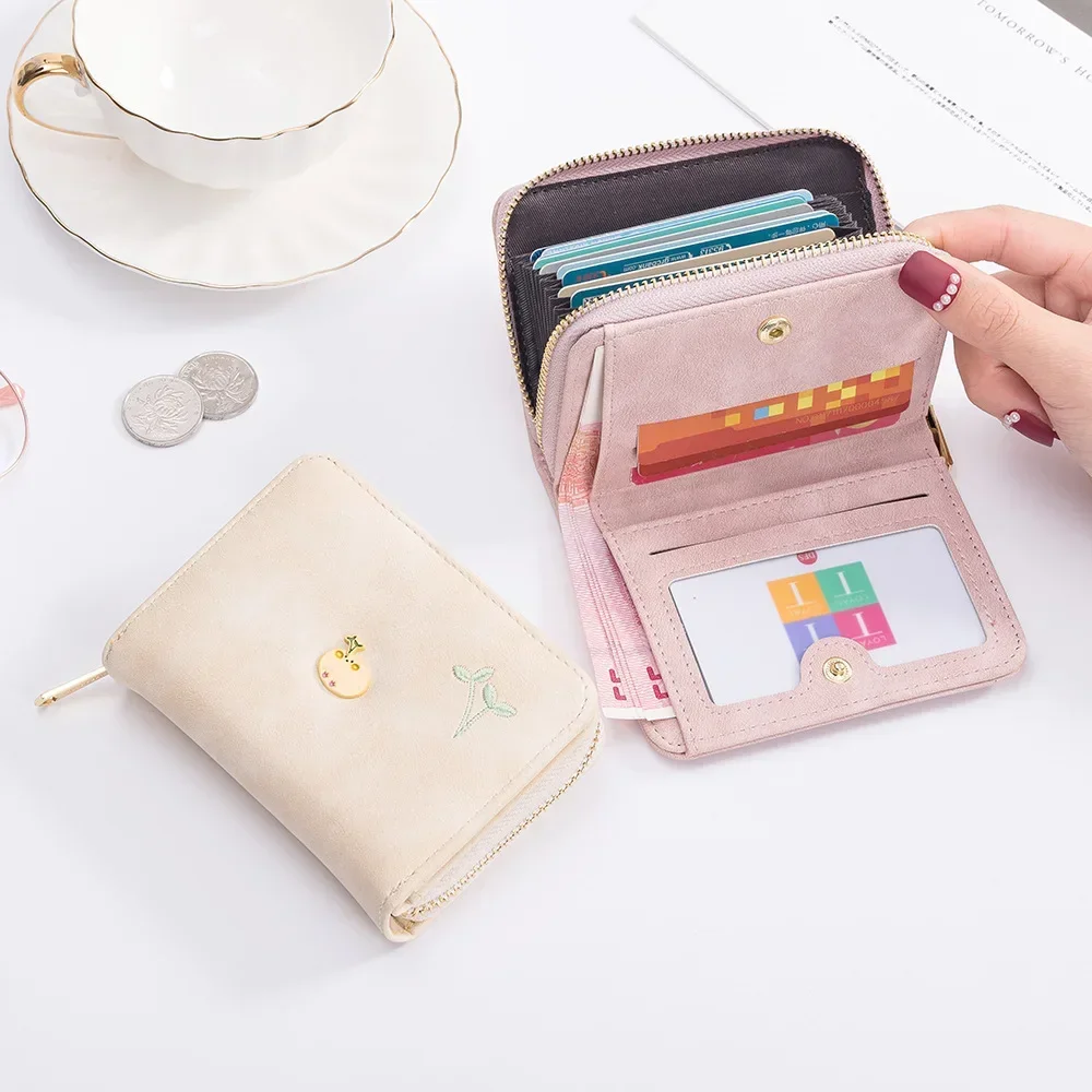 

Cartoon Cute Women's Short Wallets Fashion Fold Coin Purse for Student Credit Card Holder Securely Store and Organize Your Cards