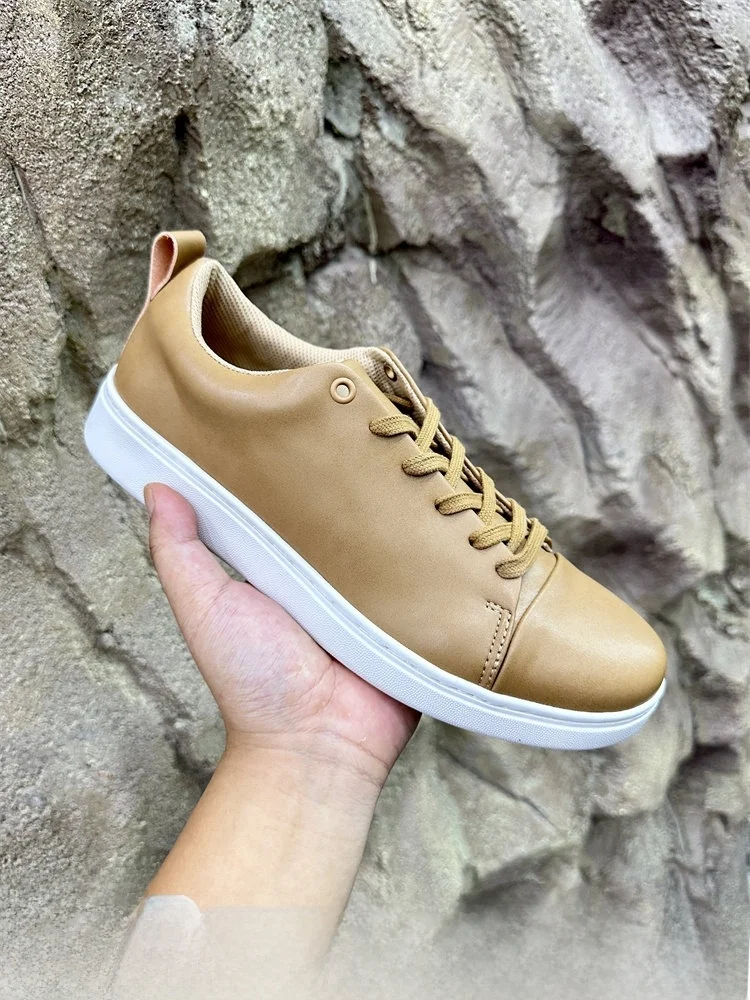 

Lightweight Fashionable Men's Casual Shoes Autumn Comfortable Stylish Design Two-Layer Cowhide Easy-To-Wear Versatile Footwear