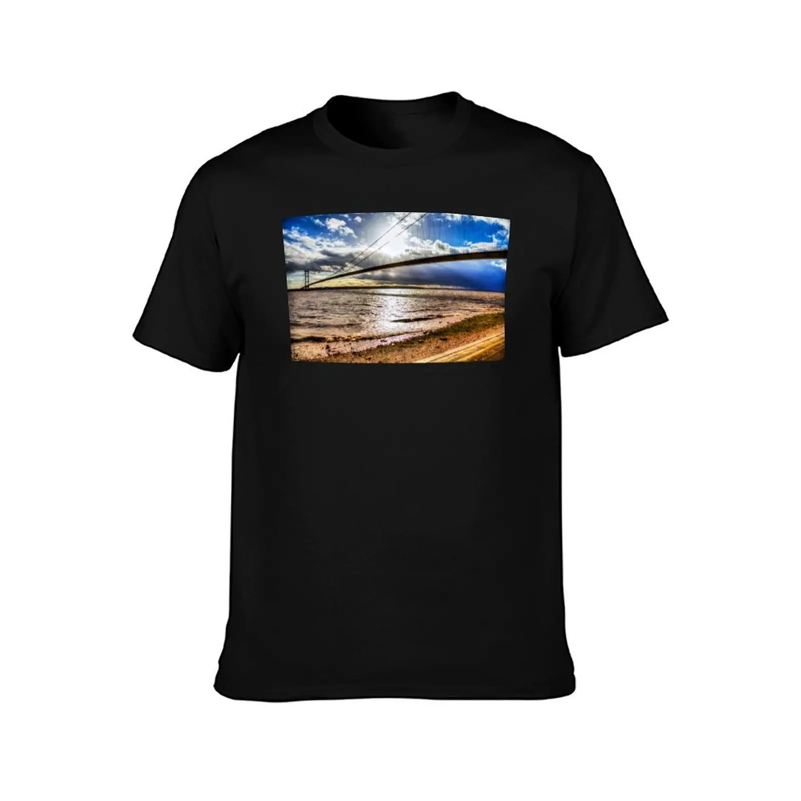 Humber Bridge, Single Span Suspension Bridge T-Shirt Basic Daily Outfit Short Sleeve Tee T-Shirt
