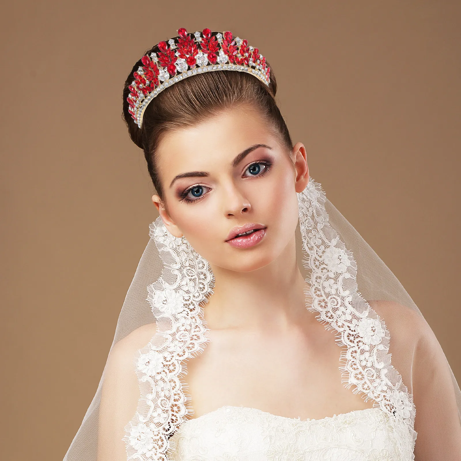 

Vintage Baroque Bridal Crown Rhinestone Wedding Tiara Headband Elegant Bride Hair Accessory for Wedding Ceremony Photo Shoot