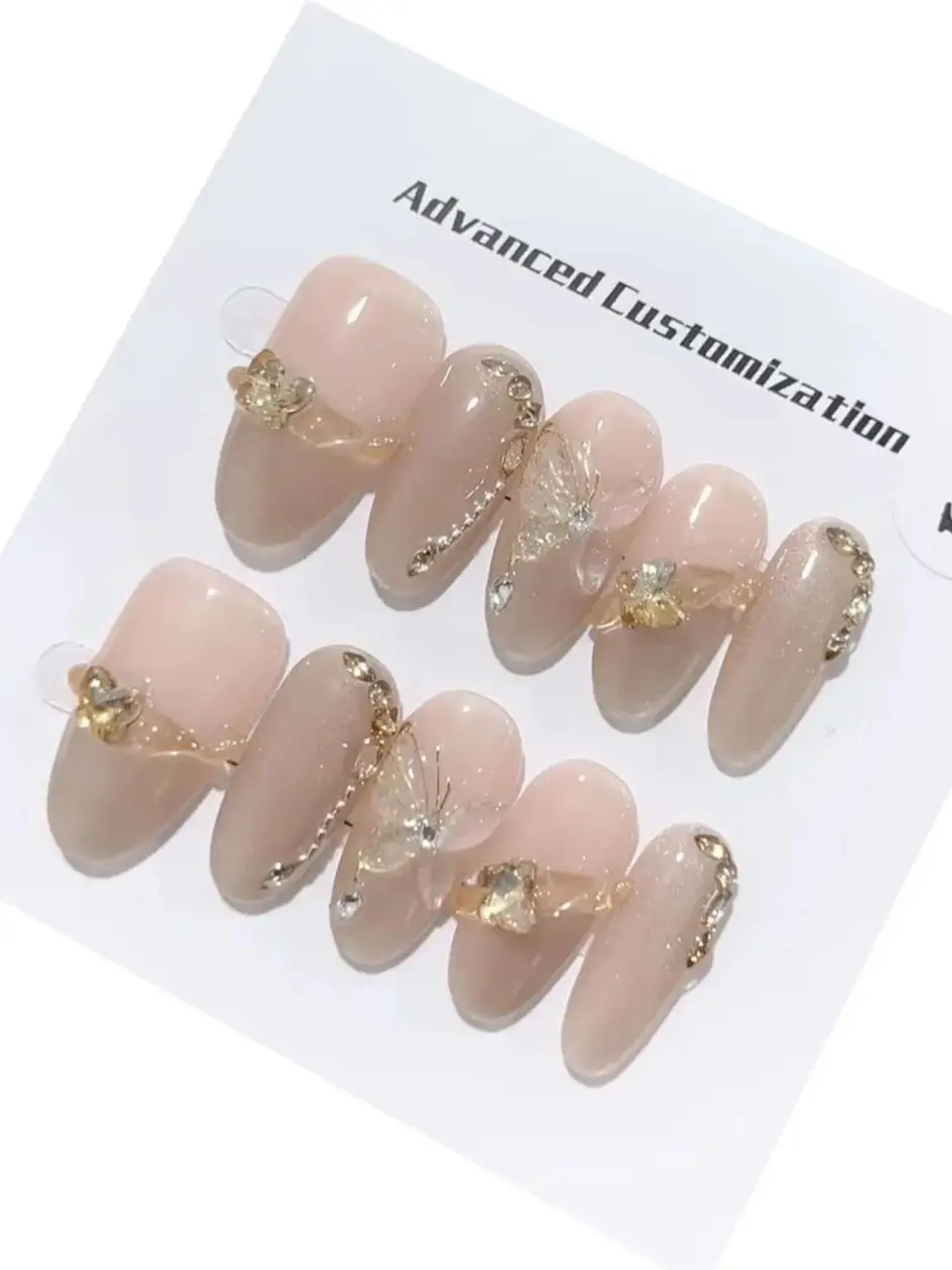 Dead Leaf Butterfly Short Oval Rhinestone Detachable Reusable High-Quality Elegant Luxurious Whitening Handmade Press On Nails.