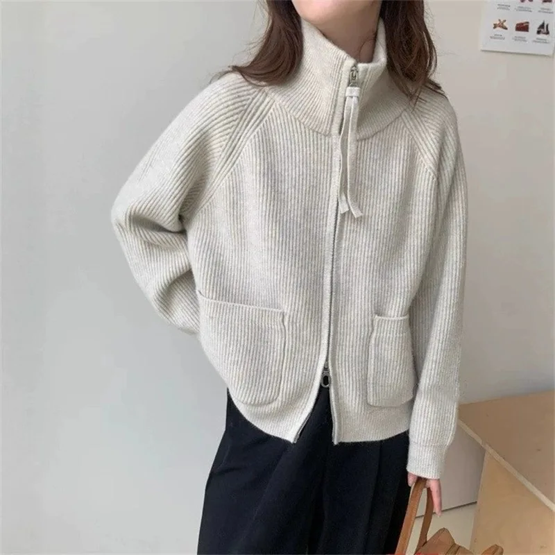 

High neck double zipper pocket casual knitted cardigan for women in autumn and winter Korean style loose sweater jacket