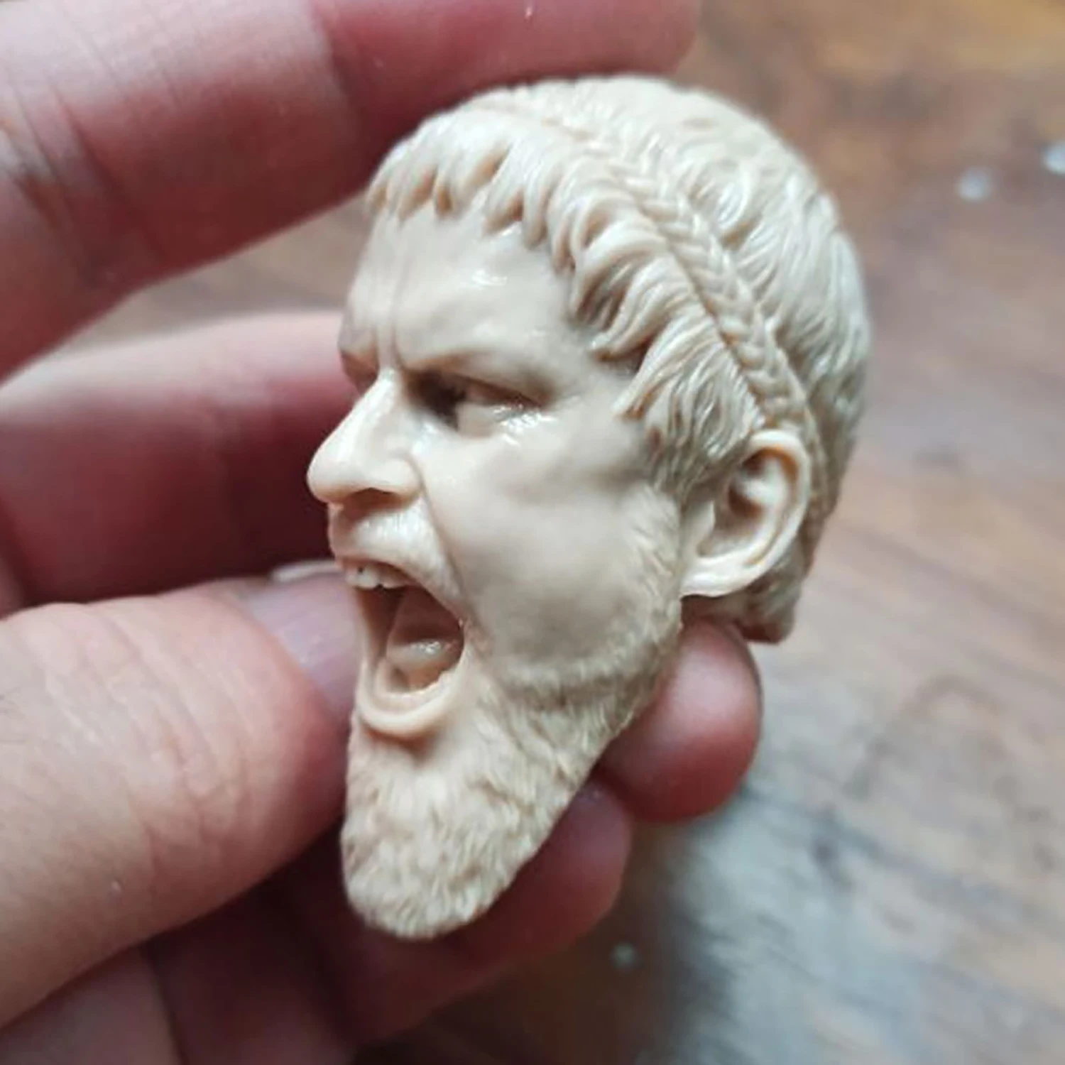 1/6 Scale Unpainted Spartan Warrior Roar Head Carving Sculpt Model Toys