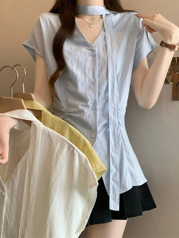 

Summer New plus Size Fashion Slimming Top with Sash Hanging Neck Design for Plump Women V-Neck Short Sleeve Regular Length