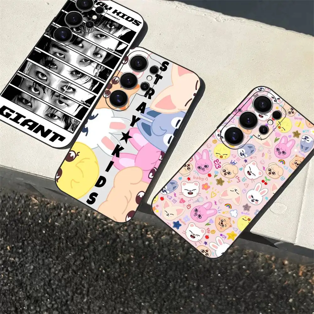 1PC Fashion Kpop S-Stray-Kids Phone Case For Samsung S 24 fe 25 Ultra plus 20 lite 21 30 22 23 24 22 Ultra 5G Fundas view 6