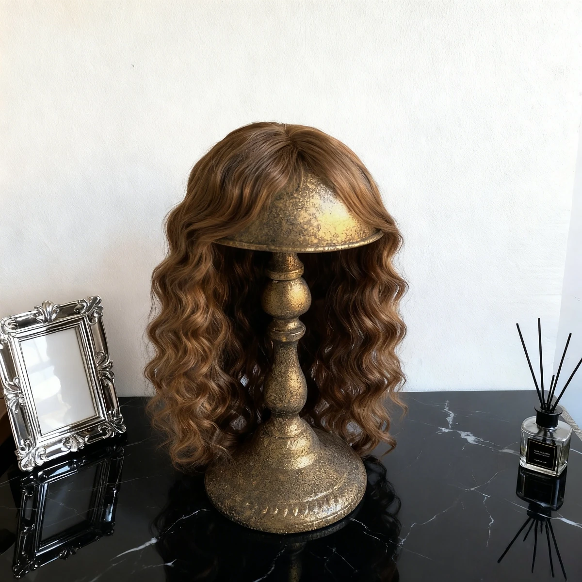 

Vintage Wig Stand Height 12.6inch Is Suitable for Storing and Styling Various Hats and Wigs. Hat and Wig Display Storage Rack