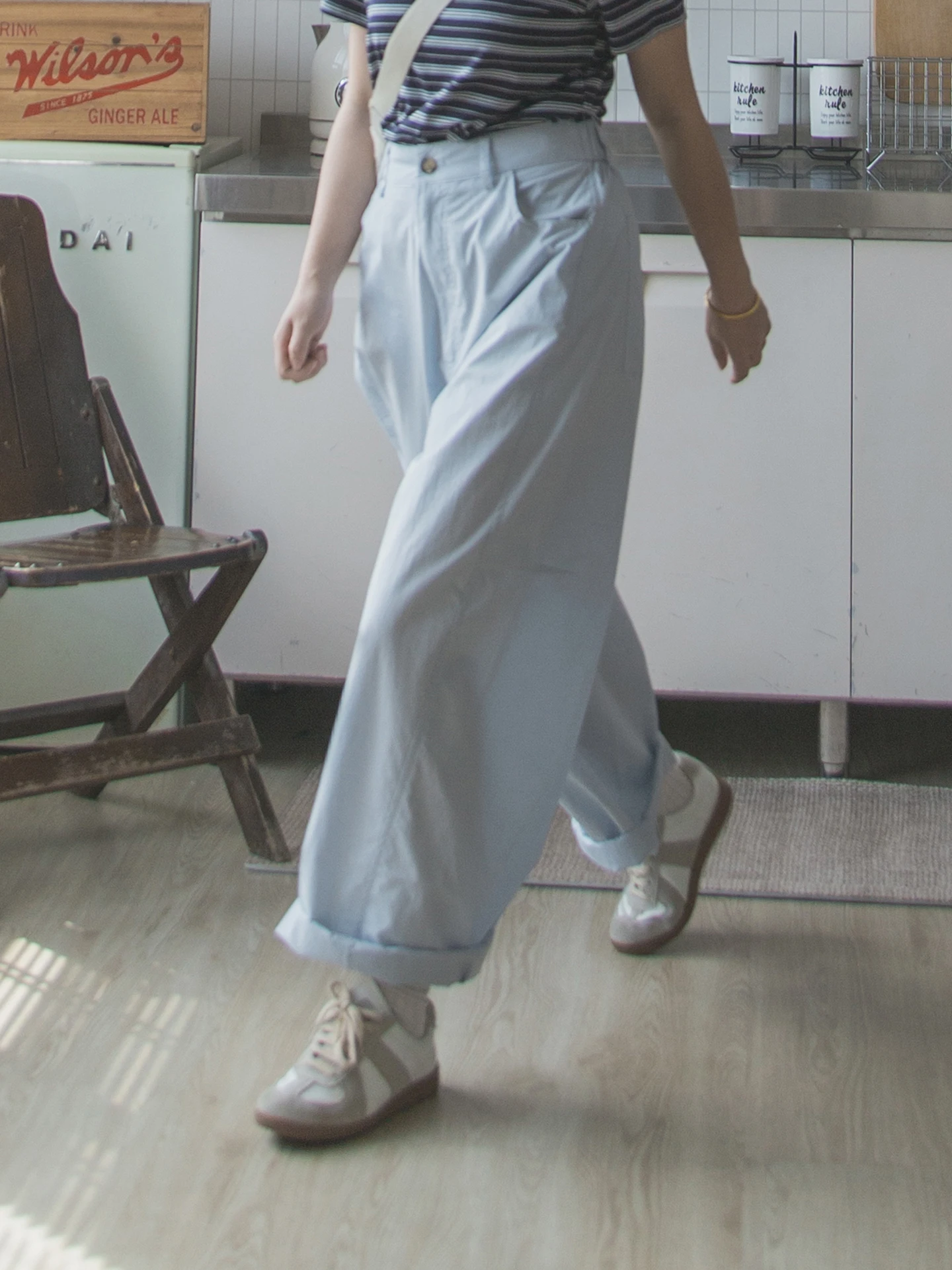 

Легкие корейские брюки с высокой талией, свободные брюки с защитой от солнца, женские эластичные длинные брюки, летние повседневные брюки Hara...